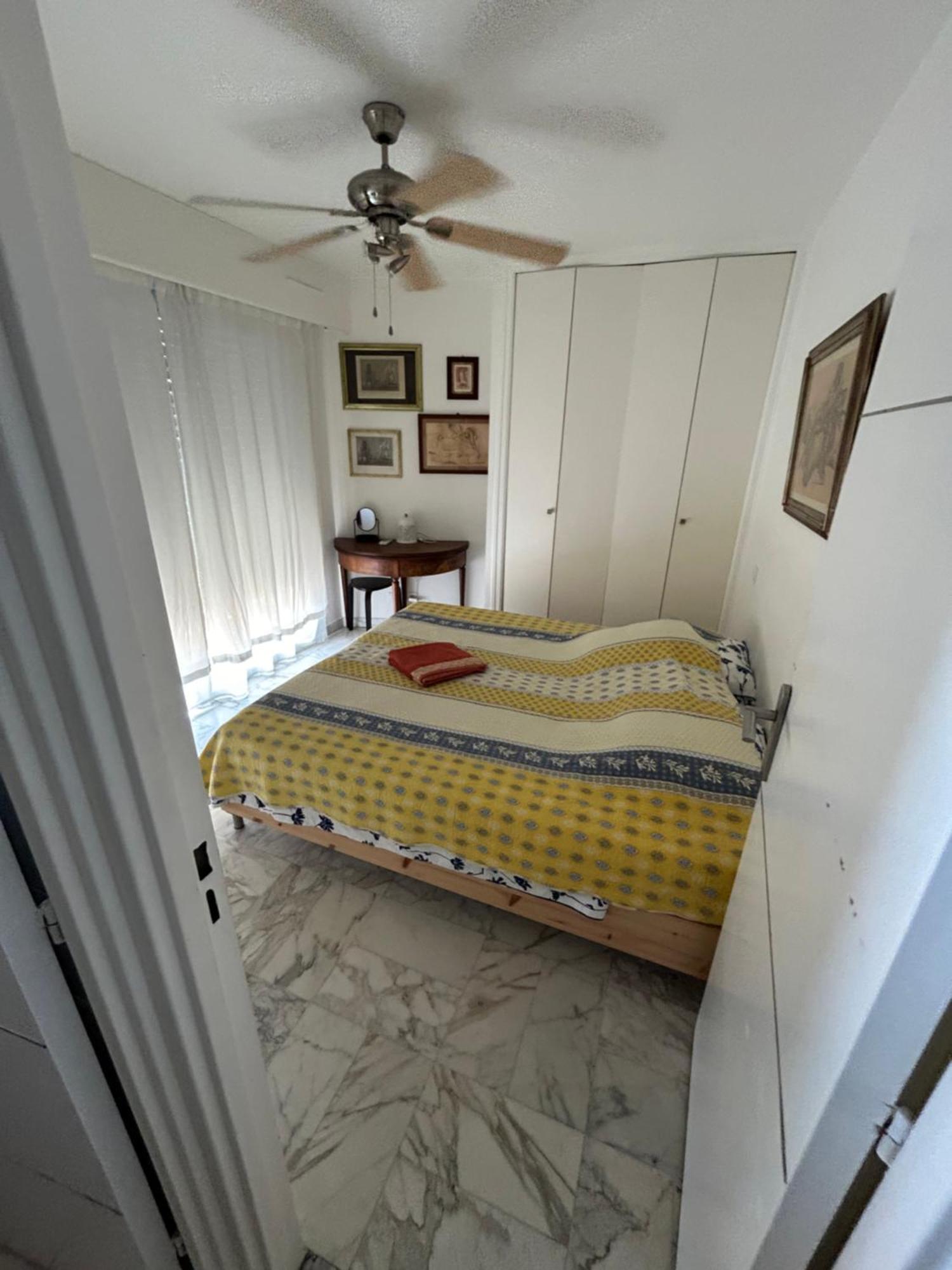 Moderne Séjour chez l'habitant