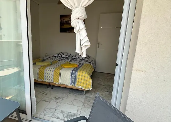 Chambre Moderne Chez L\'Habitant
